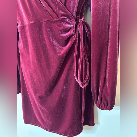NWT Gianni Bini Leighton Velvety Wrap Dress Merlot Women’s Large - Picture 7 of 15